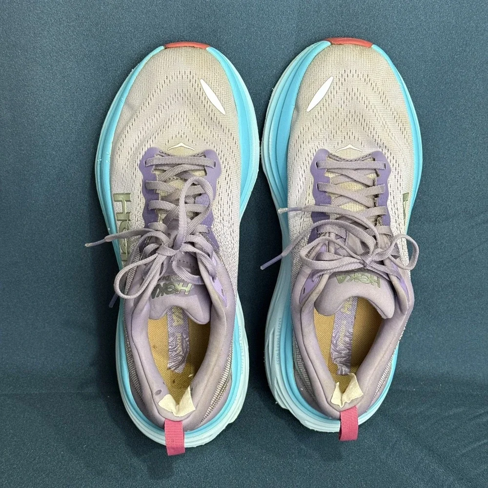 Hoka One One hoka one
